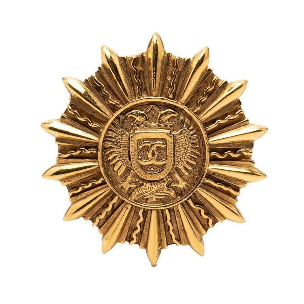 Chanel CC Logo Emblem Brooch Gold Plated